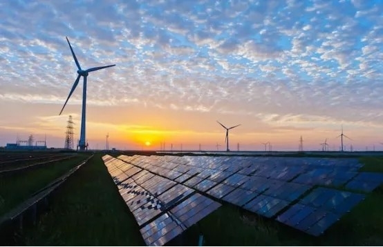 سعر جيد OEM On / Off Grid Solar Ground تصاعد النظام الشمسي قوس الأرض الشمسية تصاعد الهيكل الشمسي الانترنت